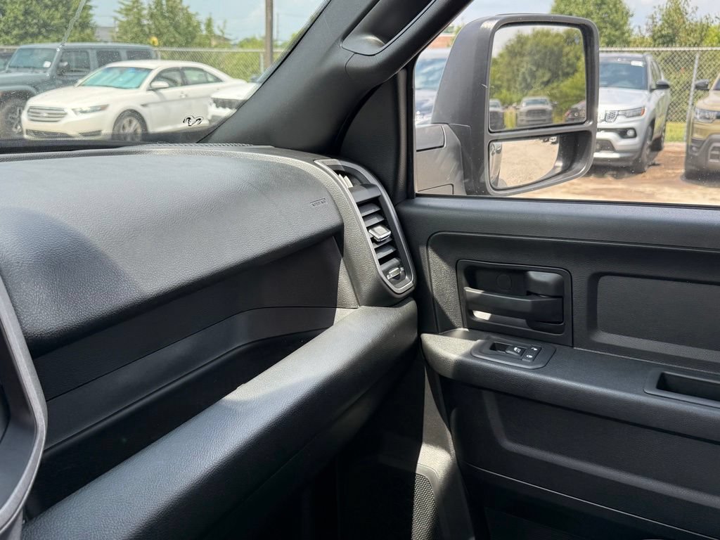 New 2026 RAM 3500 Tradesman AWD/4WD image 23