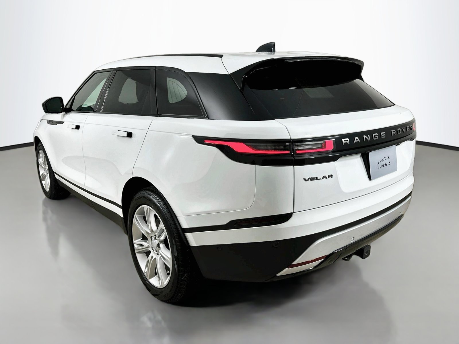 Used 2026 Land Rover Range Rover Velar S AWD/4WD image 7