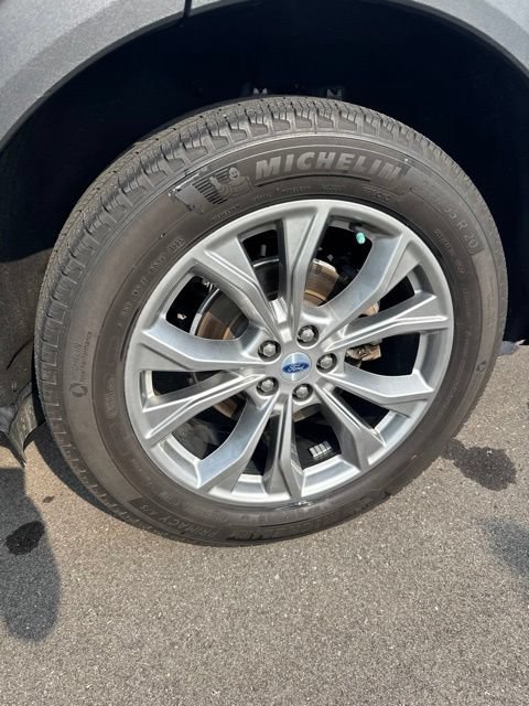 Certified 2023 Ford Explorer XLT w/ Equipment Group 202A AWD/4WD image 25
