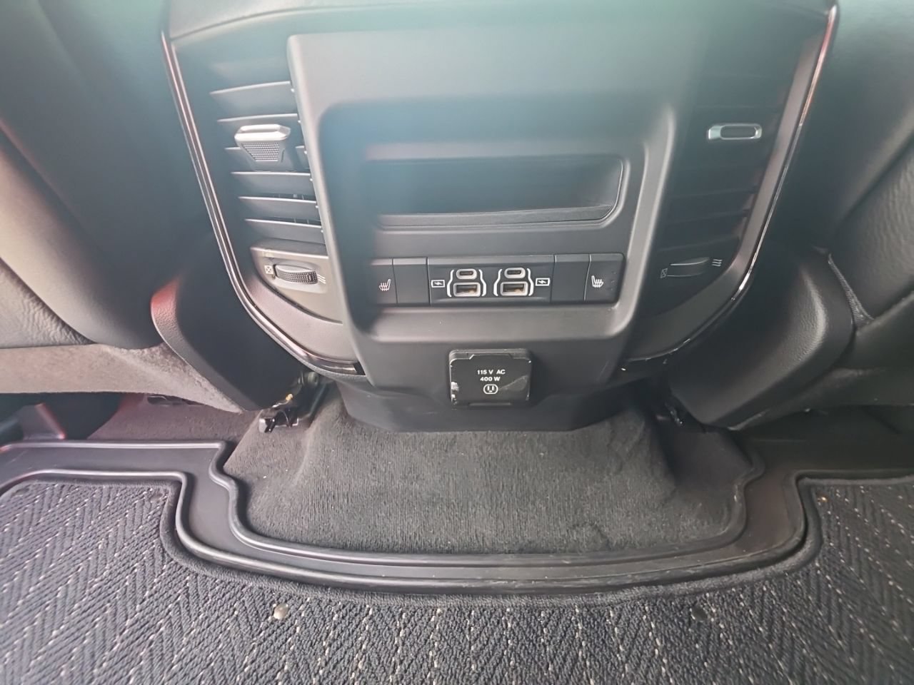 Used 2022 RAM 1500 Limited w/ Body Color Bumper Group RWD image 22