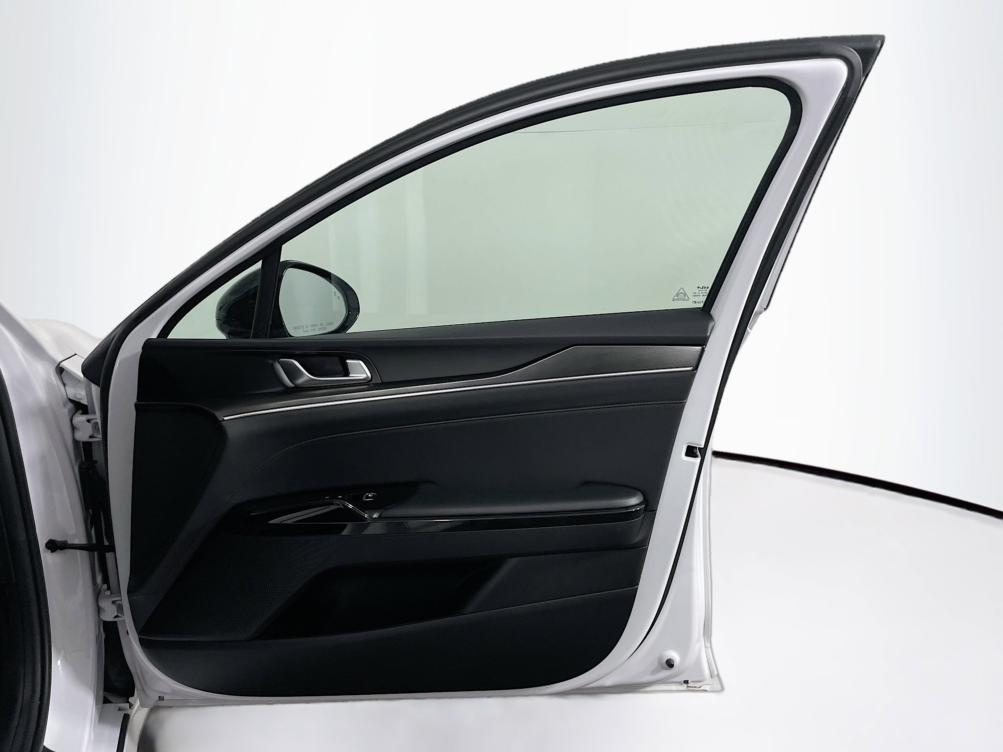 Used 2023 Kia K5 GT image 32