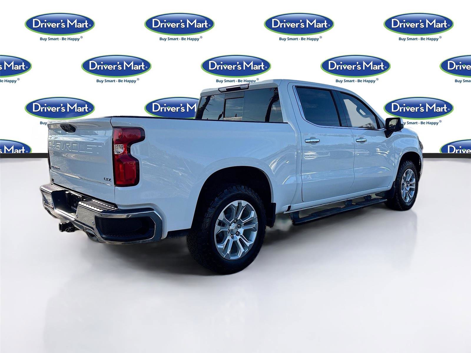 Used 2023 Chevrolet Silverado 1500 LTZ w/ LTZ Convenience Package II image 8