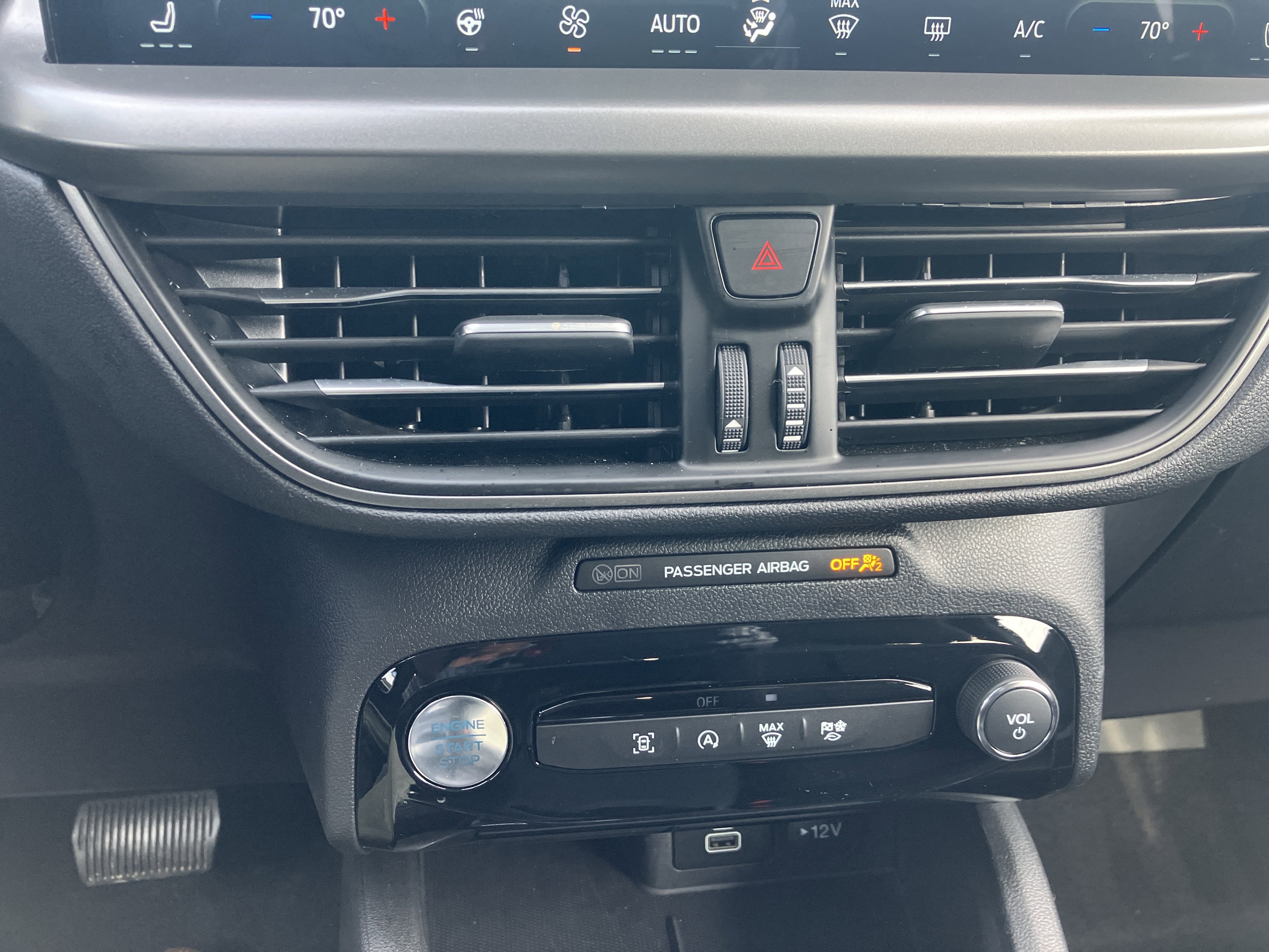 Used 2024 Ford Escape Active w/ Tech Pack #1 image 30