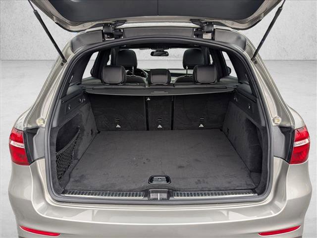 Used 2019 Mercedes-Benz GLC 300 image 6