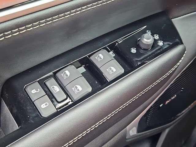 New 2026 Jeep Grand Wagoneer Limited image 25
