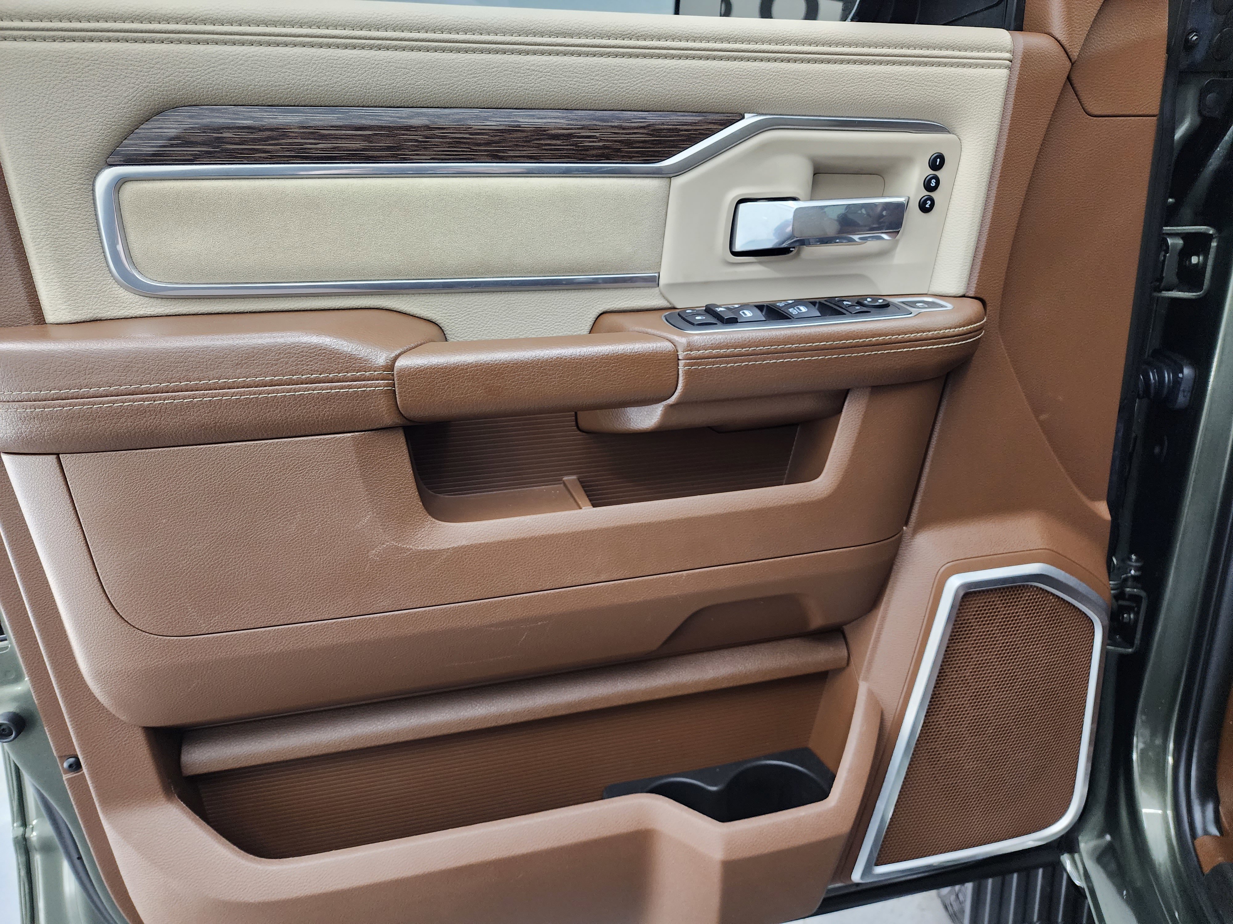 Used 2021 RAM 2500 Laramie image 38