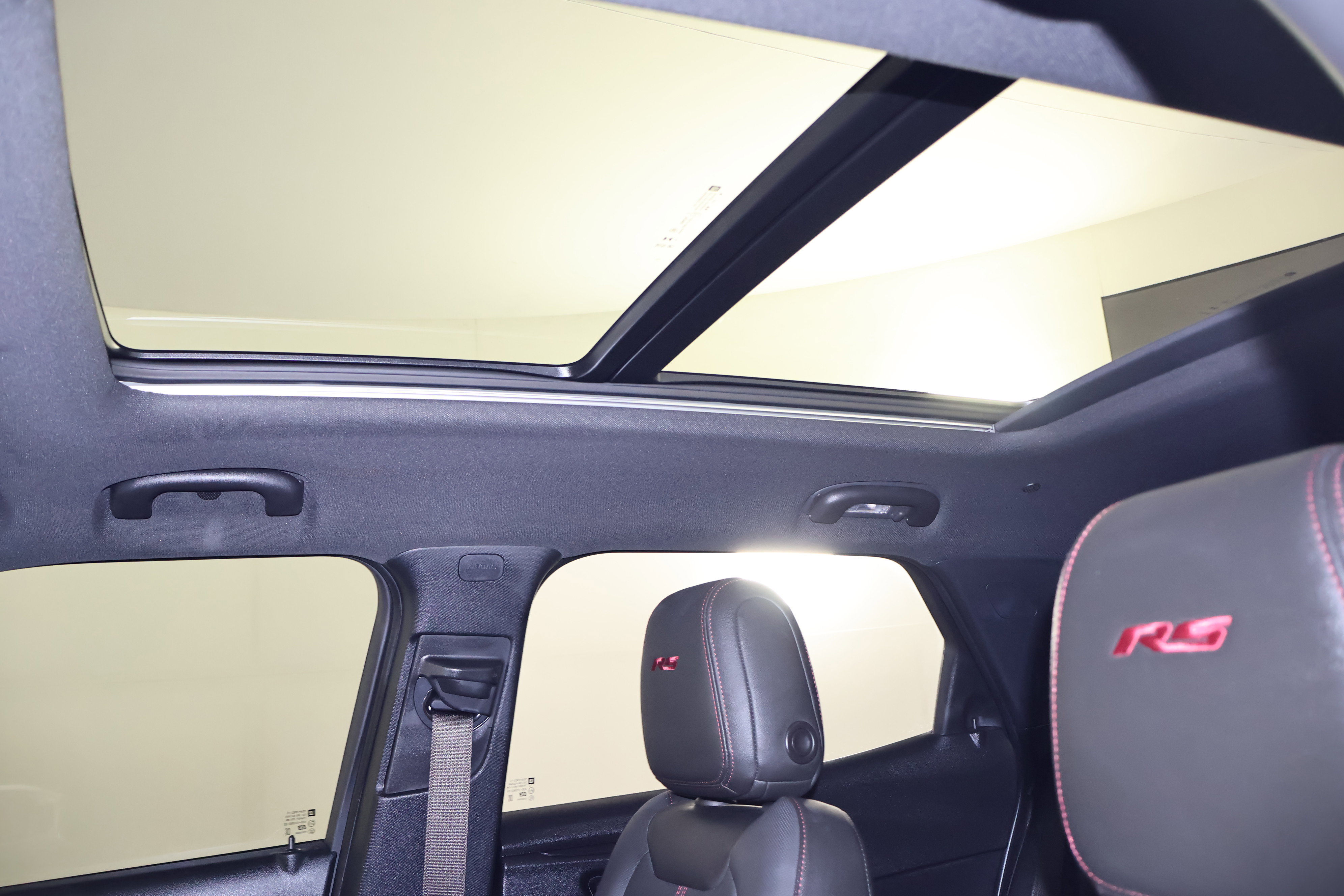 Used 2025 Chevrolet TrailBlazer RS w/ Convenience Package image 38