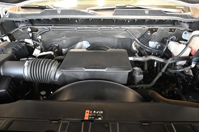 Used 2024 Chevrolet Silverado 2500 LT AWD/4WD image 29