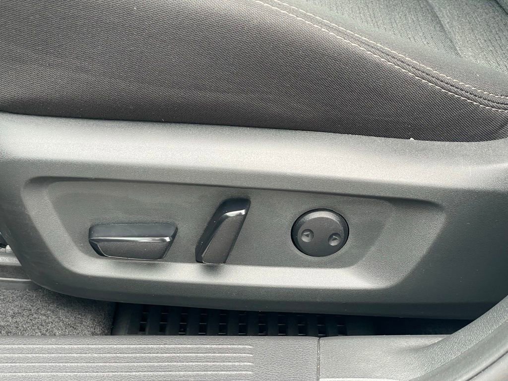 Certified 2023 Nissan Rogue SV AWD/4WD image 11