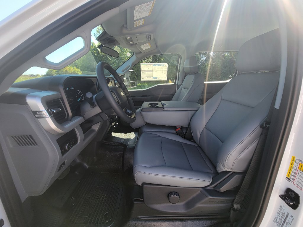 New 2026 Ford F250 XL image 13