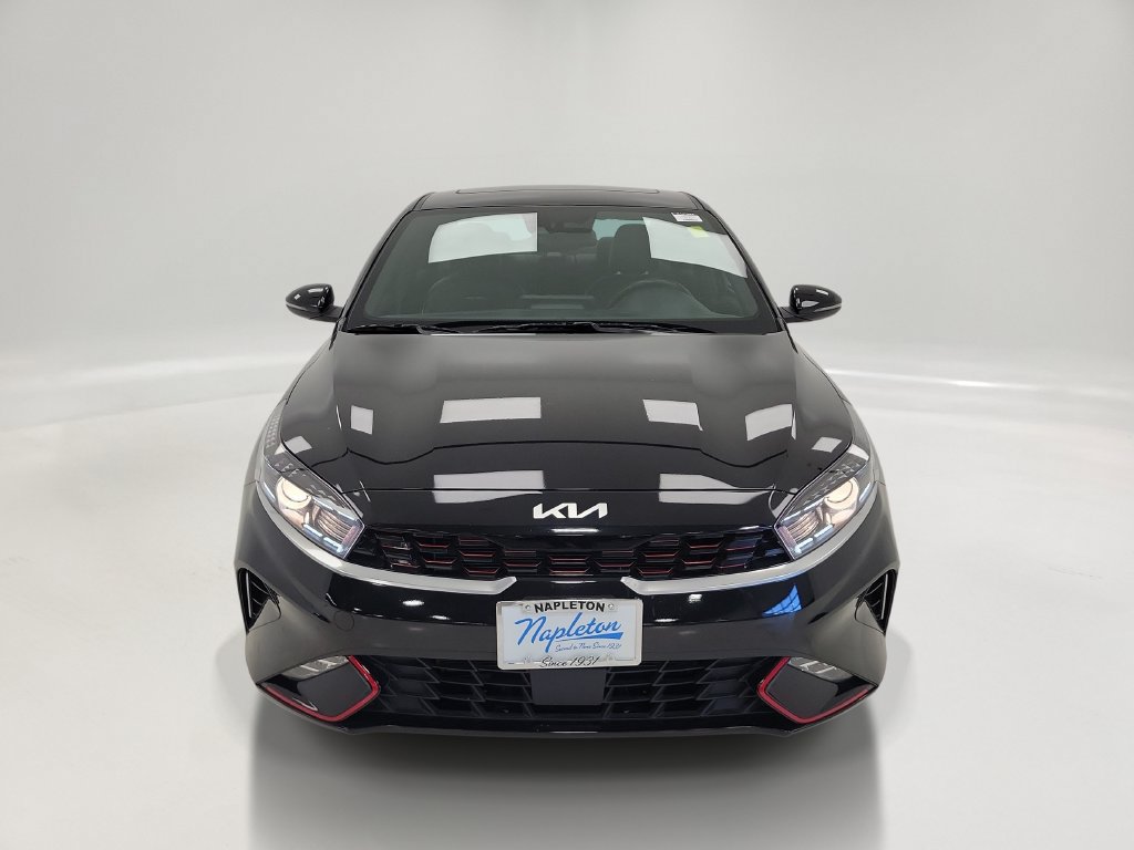 Used 2024 Kia Forte GT-Line w/ GT-Line Premium Package FWD image 2