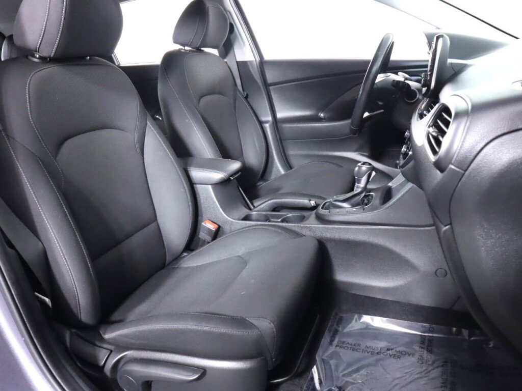 Used 2018 Hyundai Elantra GT w/ Style Package 02 FWD image 39