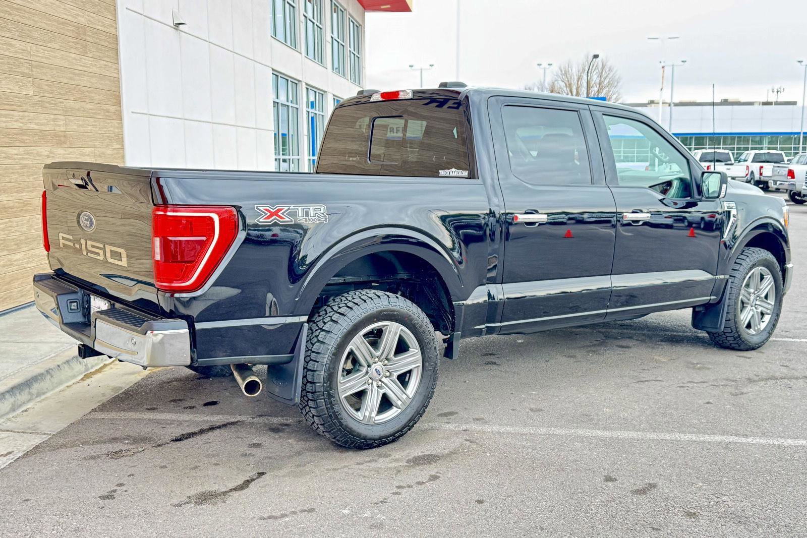 Used 2022 Ford F150 XLT w/ Equipment Group 302A High image 12