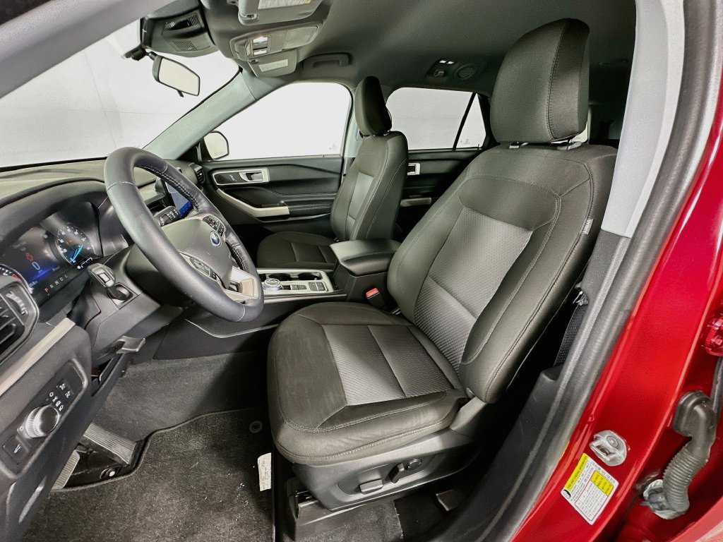 Used 2022 Ford Explorer XLT RWD image 20