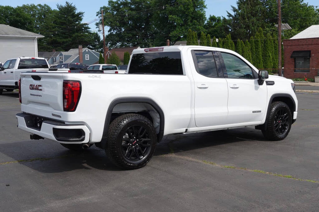 Used 2023 GMC Sierra 1500 Elevation AWD/4WD image 4