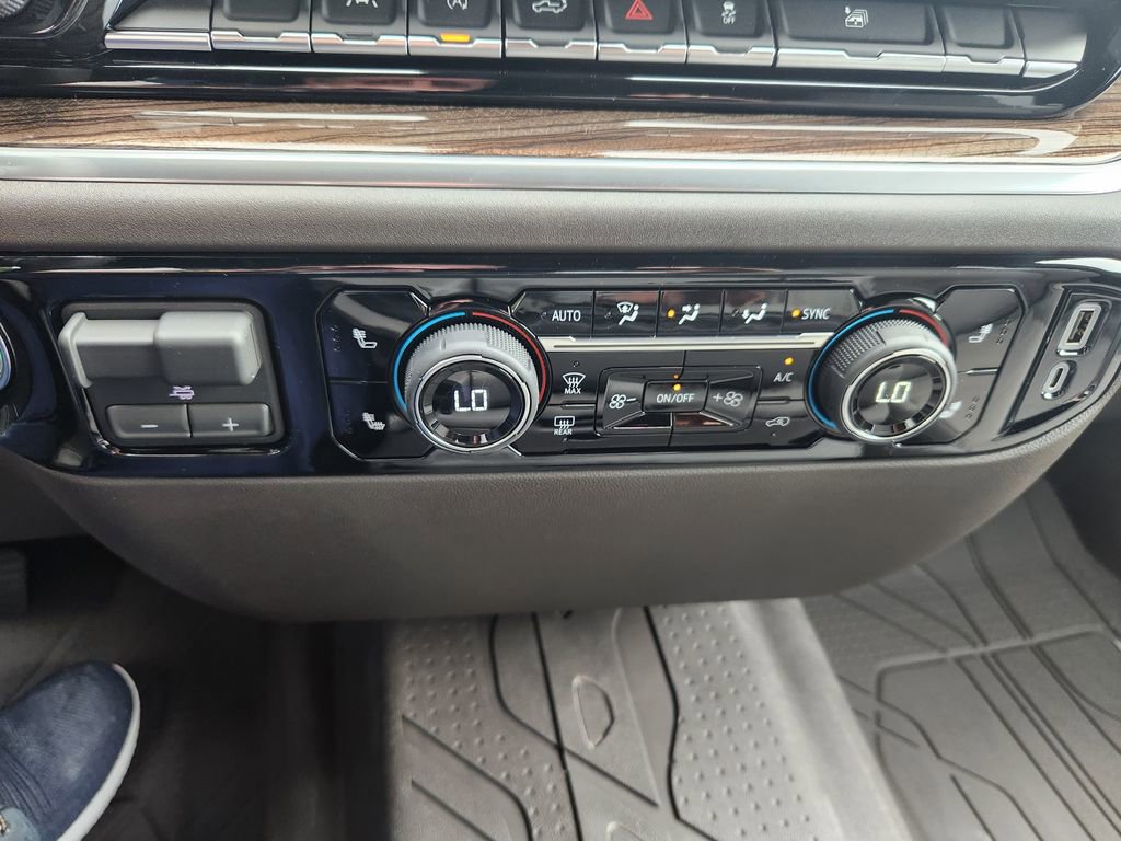 New 2026 Chevrolet Silverado 1500 LT w/ Leather Package image 24