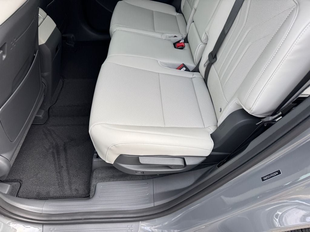New 2027 Hyundai Santa Fe SEL AWD/4WD image 12