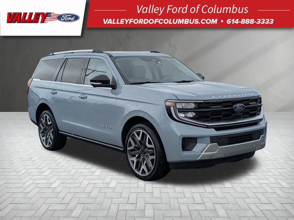 New 2026 Ford Expedition Platinum w/ Platinum Ultimate Package