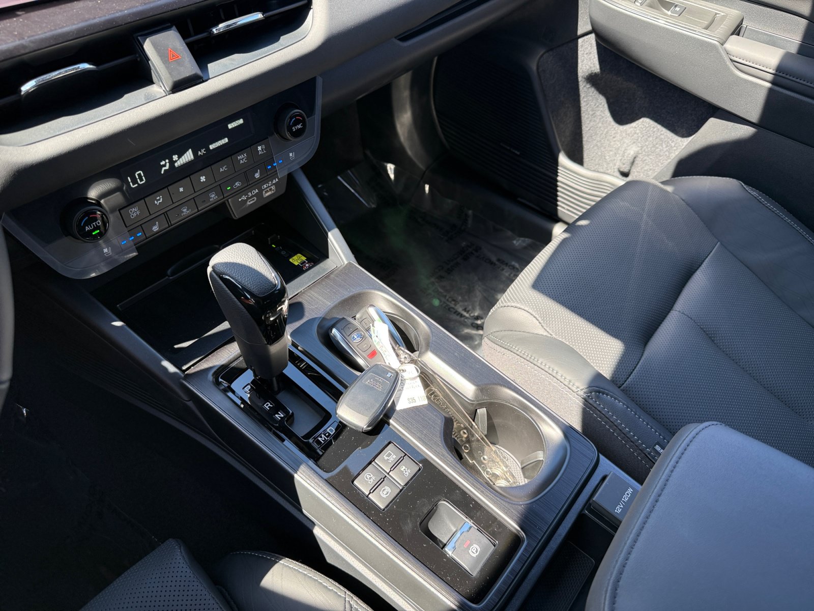 New 2026 Subaru Outback Touring XT AWD/4WD image 13
