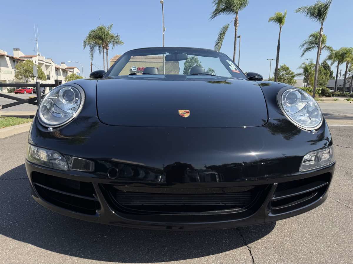 Used 2008 Porsche 911 Carrera 4 AWD/4WD image 16