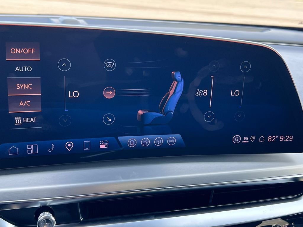 New 2026 Cadillac Lyriq Sport AWD/4WD image 25
