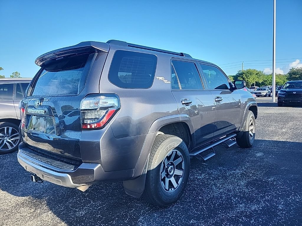 Used 2019 Toyota 4Runner TRD Off-Road Premium AWD/4WD image 2