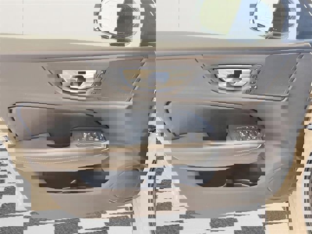 Used 2021 Volvo S60 T5 Momentum w/ Climate Package image 26