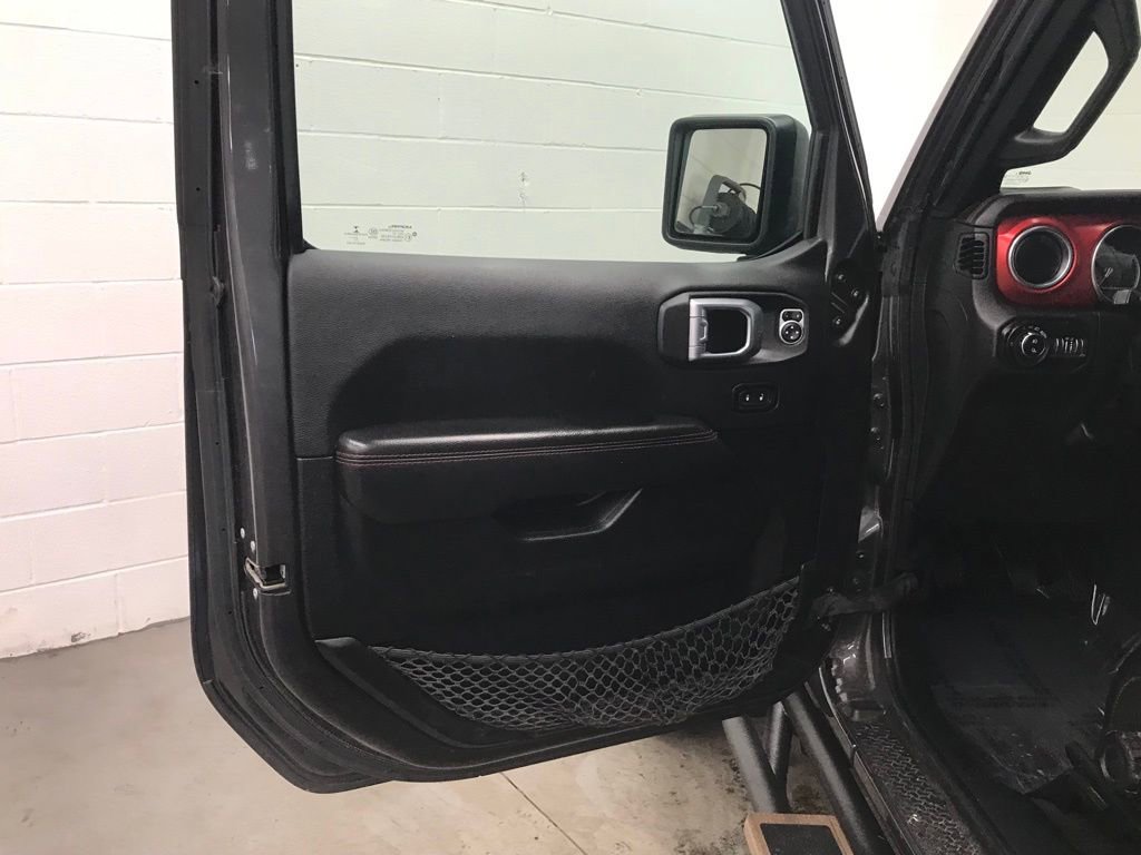 Used 2021 Jeep Gladiator Rubicon image 9