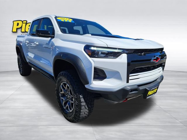 Used 2024 Chevrolet Colorado ZR2 w/ ZR2 Convenience Package III AWD/4WD image 6