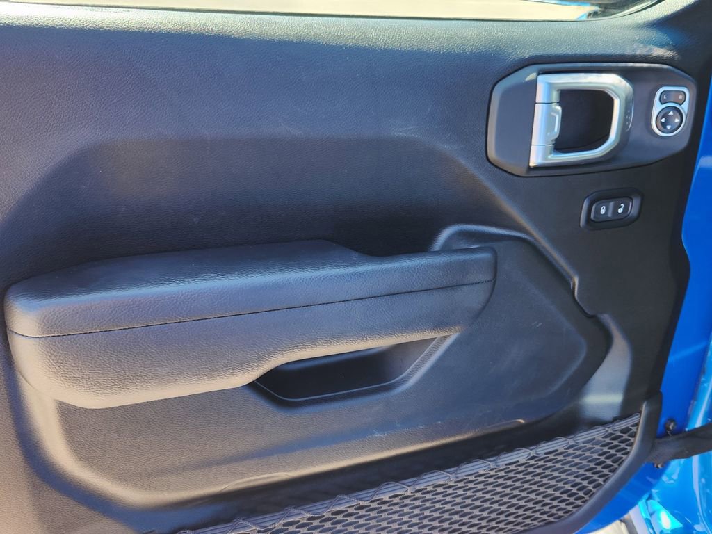 Used 2024 Jeep Gladiator Sport image 7