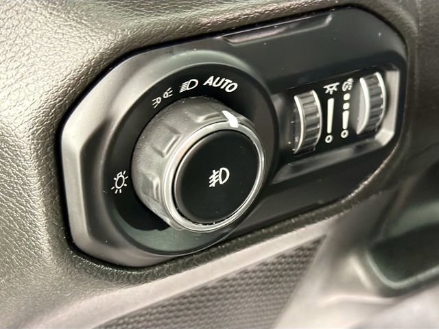 Used 2021 Jeep Wrangler Sport S image 10
