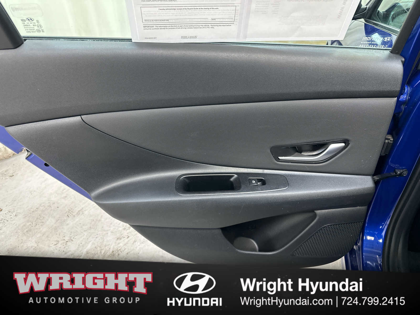 Certified 2025 Hyundai Elantra SEL FWD image 12
