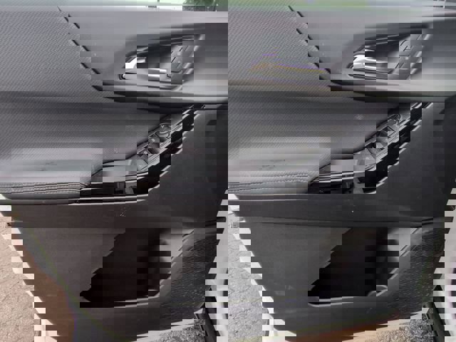 New 2026 Chevrolet Equinox LT image 23