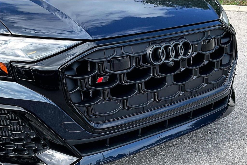 New 2026 Audi SQ8 Prestige AWD/4WD image 11