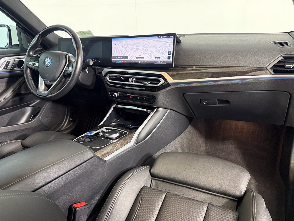 Used 2024 BMW i4 eDrive40 w/ Premium Package RWD image 15