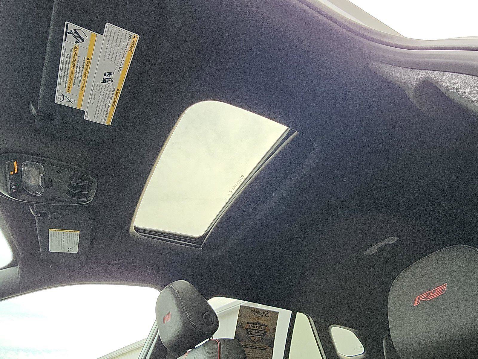 New 2026 Chevrolet Trax RS w/ Sunroof Package image 21