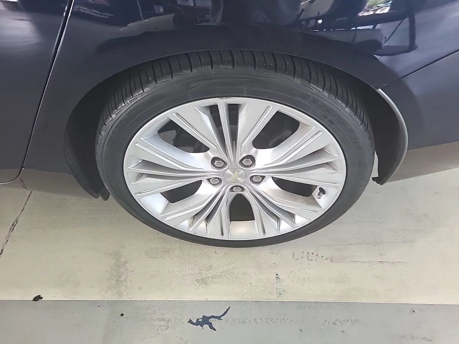 Used 2016 Chevrolet Impala LTZ w/ Enhanced Convenience Package FWD image 6