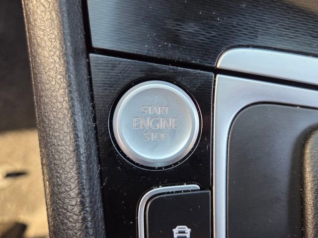 Used 2017 Volkswagen GTI Autobahn image 26