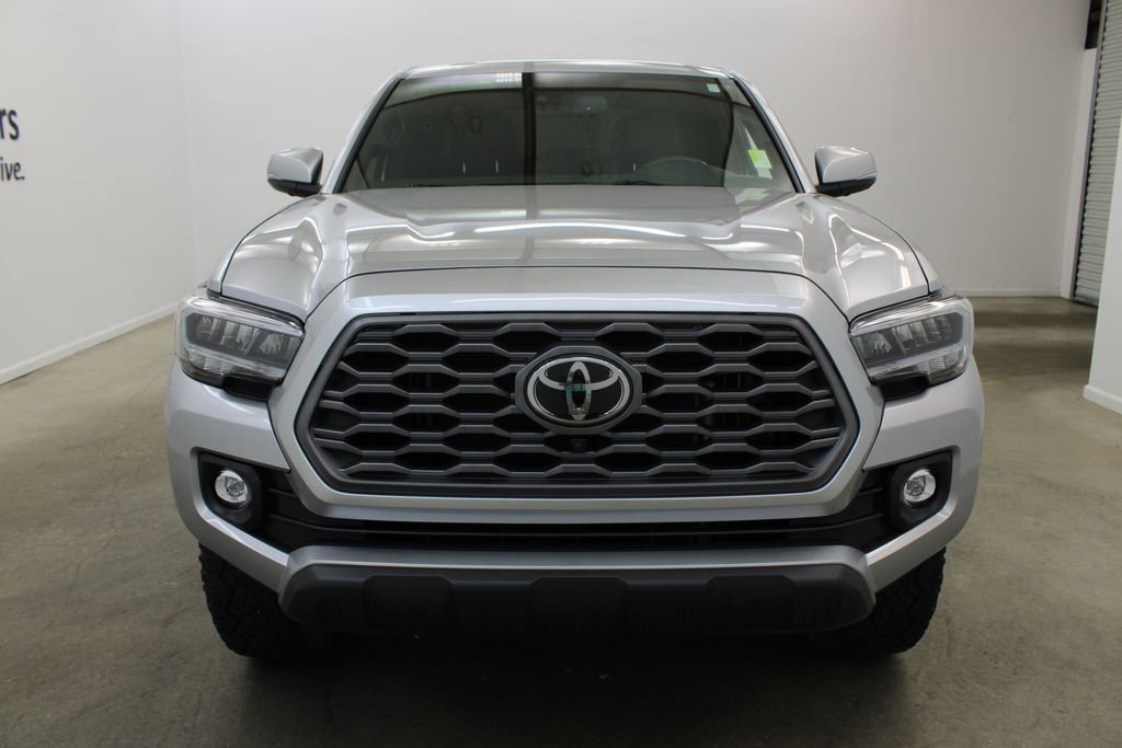 Used 2023 Toyota Tacoma TRD Off-Road w/ TRD Premium Off Road Package AWD/4WD image 7