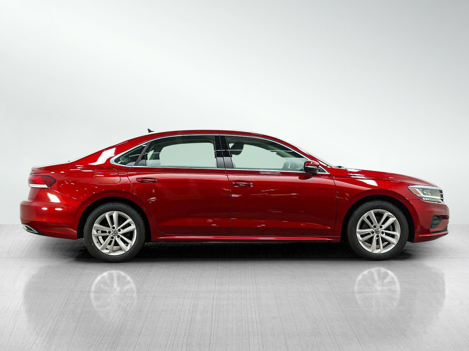 Used 2020 Volkswagen Passat 2.0T SE w/ Sunroof Package FWD image 6