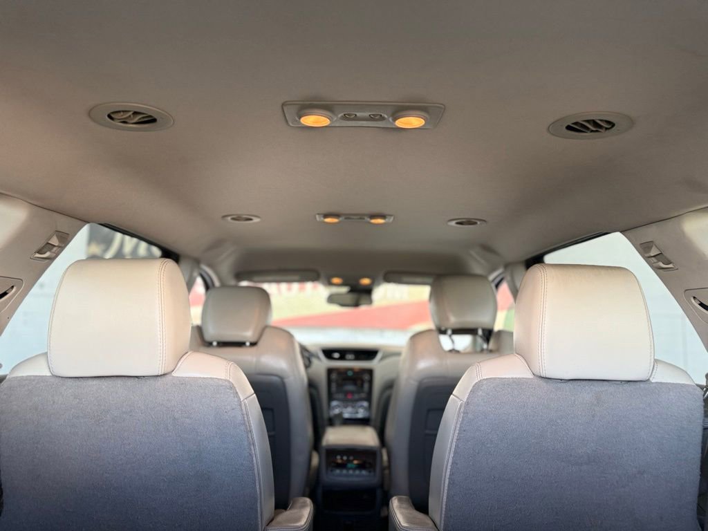 Used 2015 Chevrolet Traverse LTZ FWD image 43