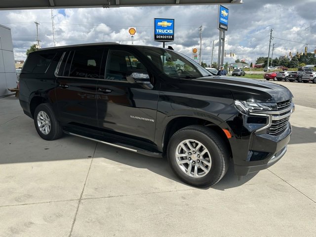 Certified 2024 Chevrolet Suburban LT image 3