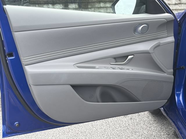 New 2026 Hyundai Elantra SEL Sport Premium FWD image 12