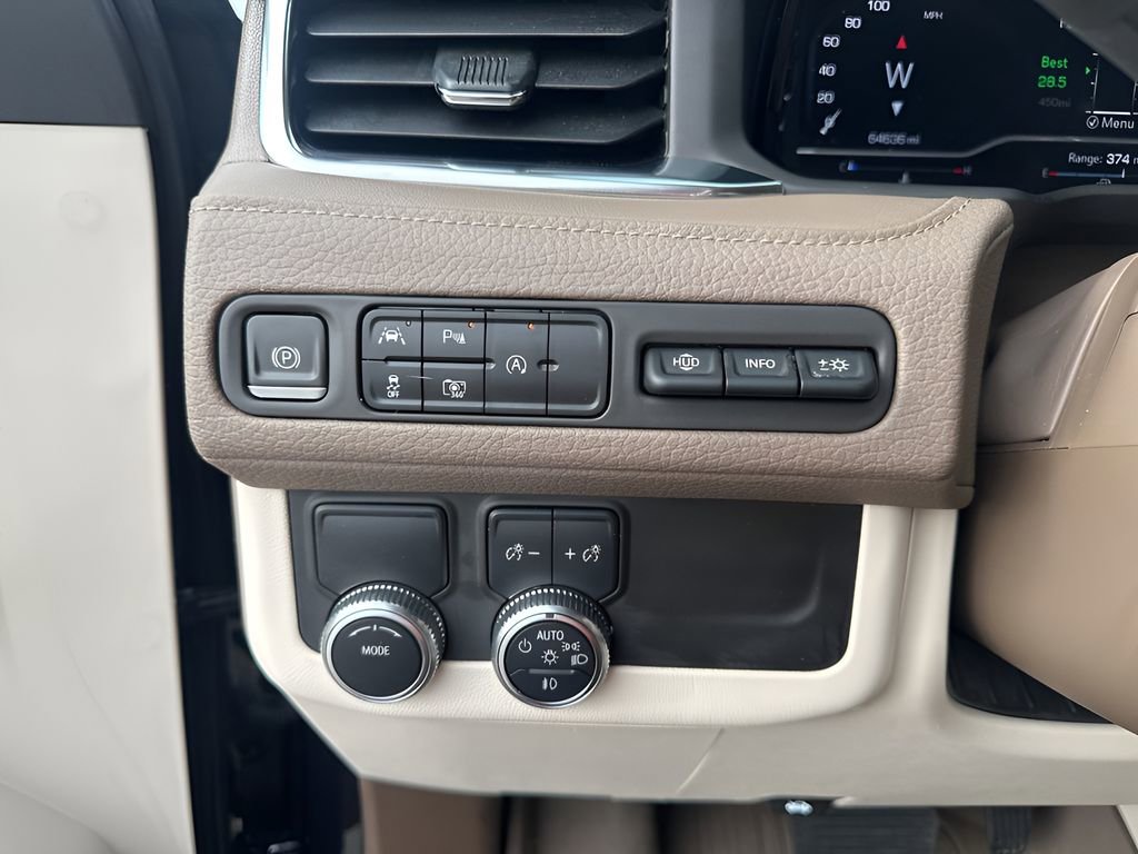 Certified 2023 GMC Yukon XL Denali image 28