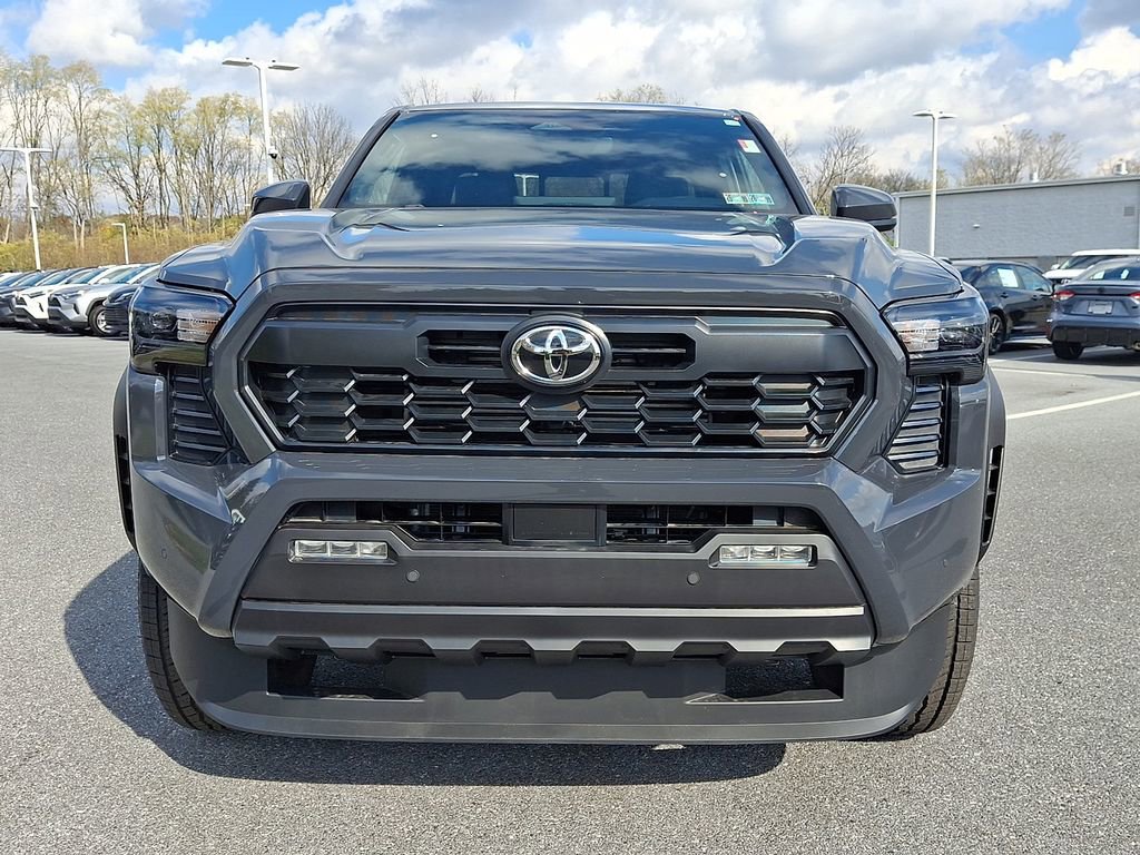 New 2025 Toyota Tacoma TRD Off-Road image 2