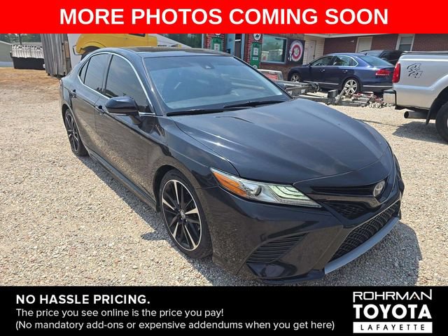 Used 2019 Toyota Camry XSE FWD image 4