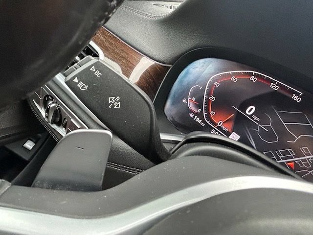 Used 2020 BMW 740i xDrive w/ M Sport Package AWD/4WD image 26