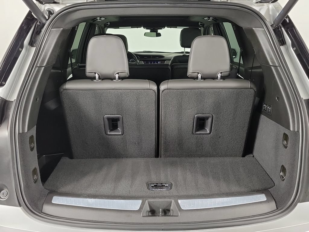 Used 2020 Cadillac XT6 Premium Luxury FWD image 8