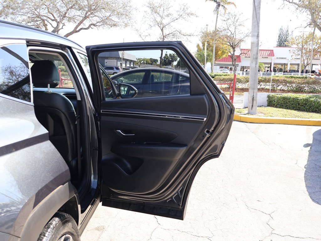 Used 2023 Hyundai Tucson SEL w/ Convenience Package image 27