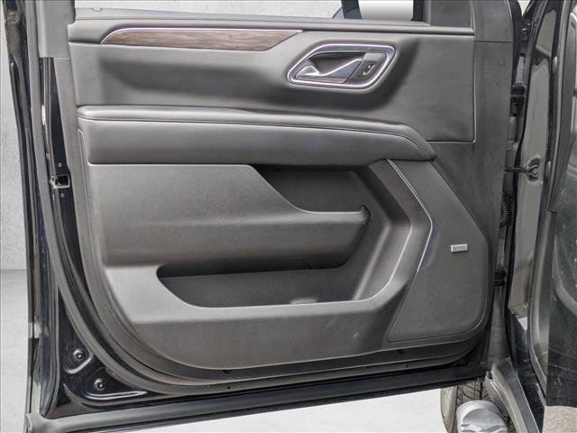 Used 2021 Chevrolet Tahoe Z71 w/ Z71 Off-Road Package image 11